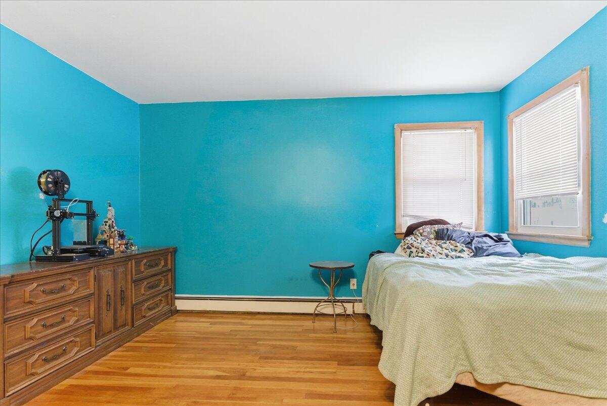 29 Mcarthur Avenue Lewiston ME 04240