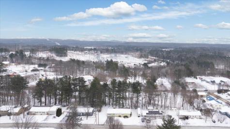 29 Mcarthur Avenue Lewiston ME 04240