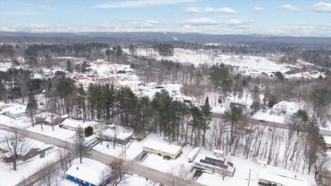 29 Mcarthur Avenue Lewiston ME 04240