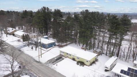 29 Mcarthur Avenue Lewiston ME 04240