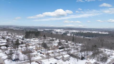 29 Mcarthur Avenue Lewiston ME 04240