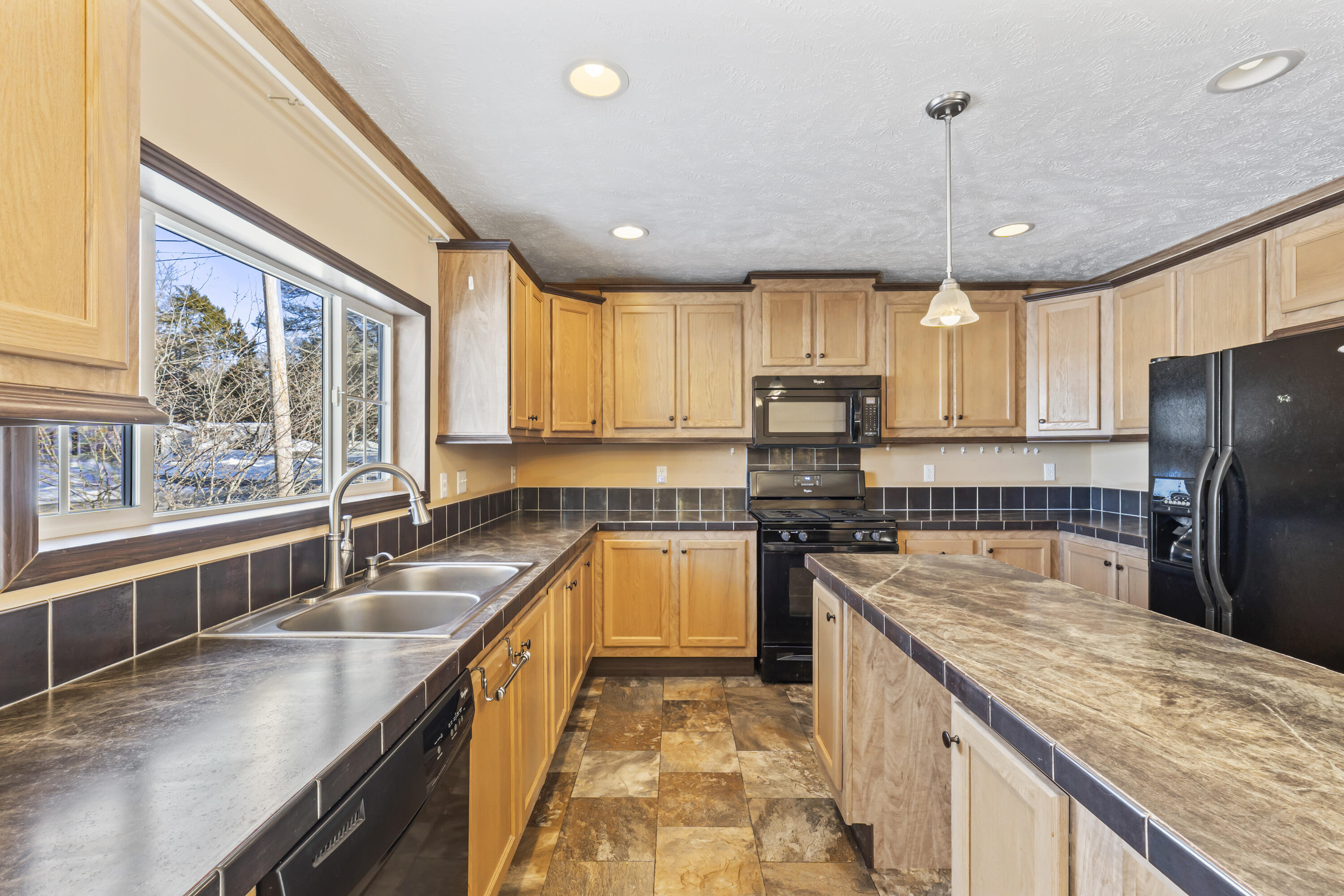 3 Haskell Circle Topsham ME 04086