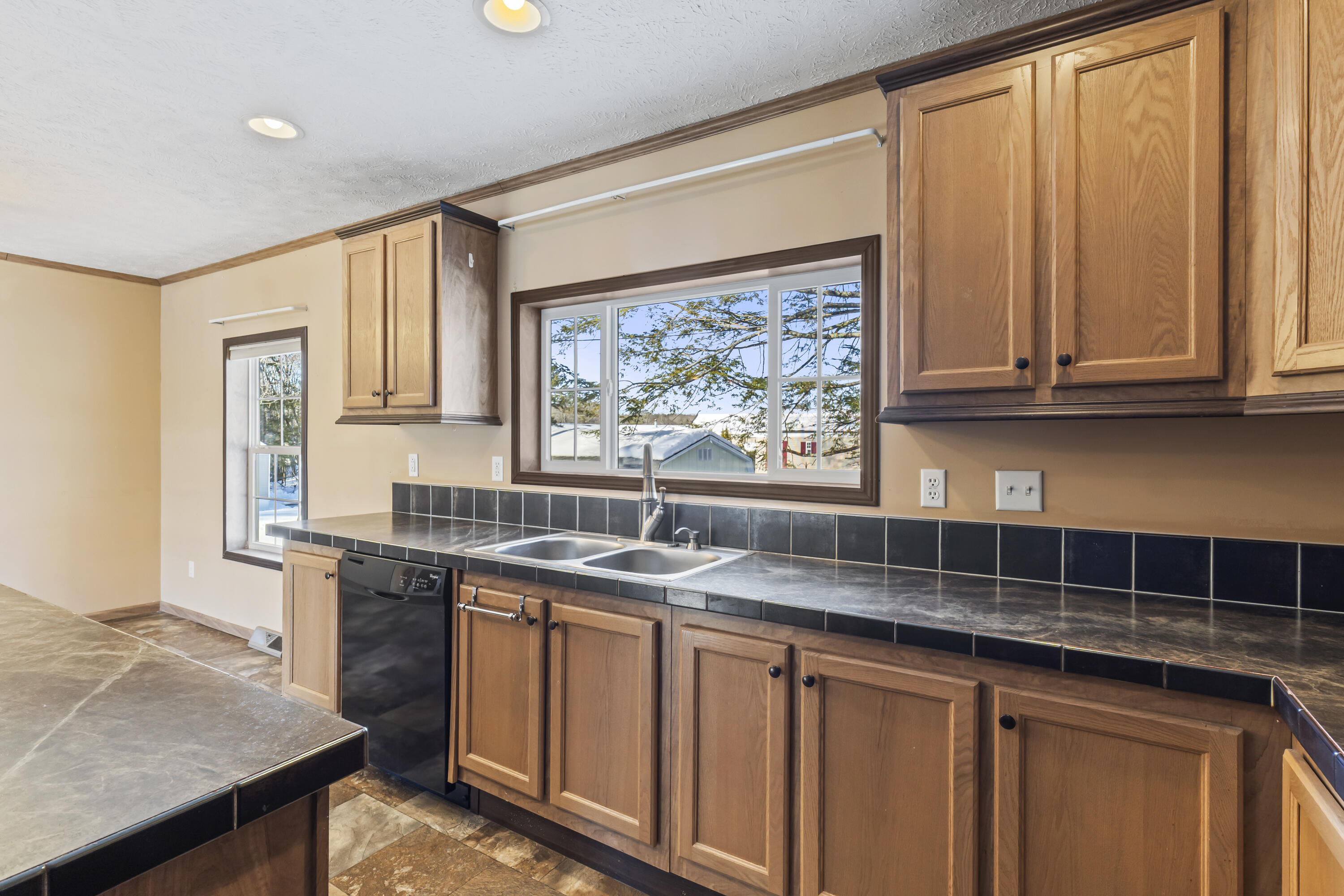 3 Haskell Circle Topsham ME 04086