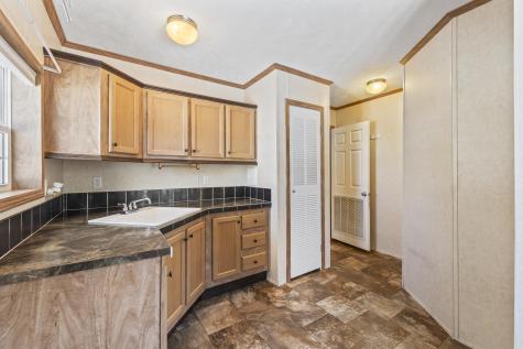 3 Haskell Circle Topsham ME 04086