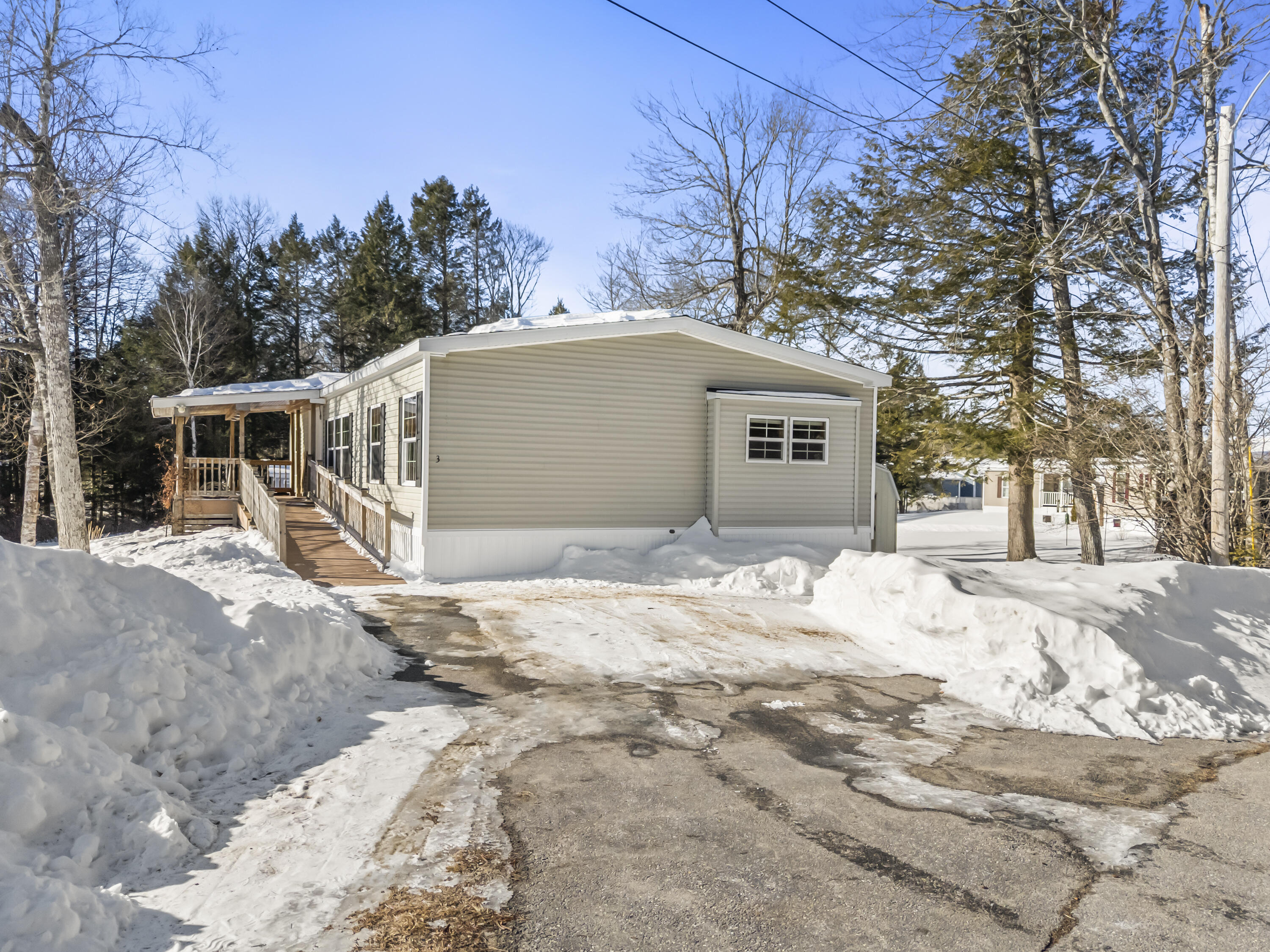 3 Haskell Circle Topsham ME 04086