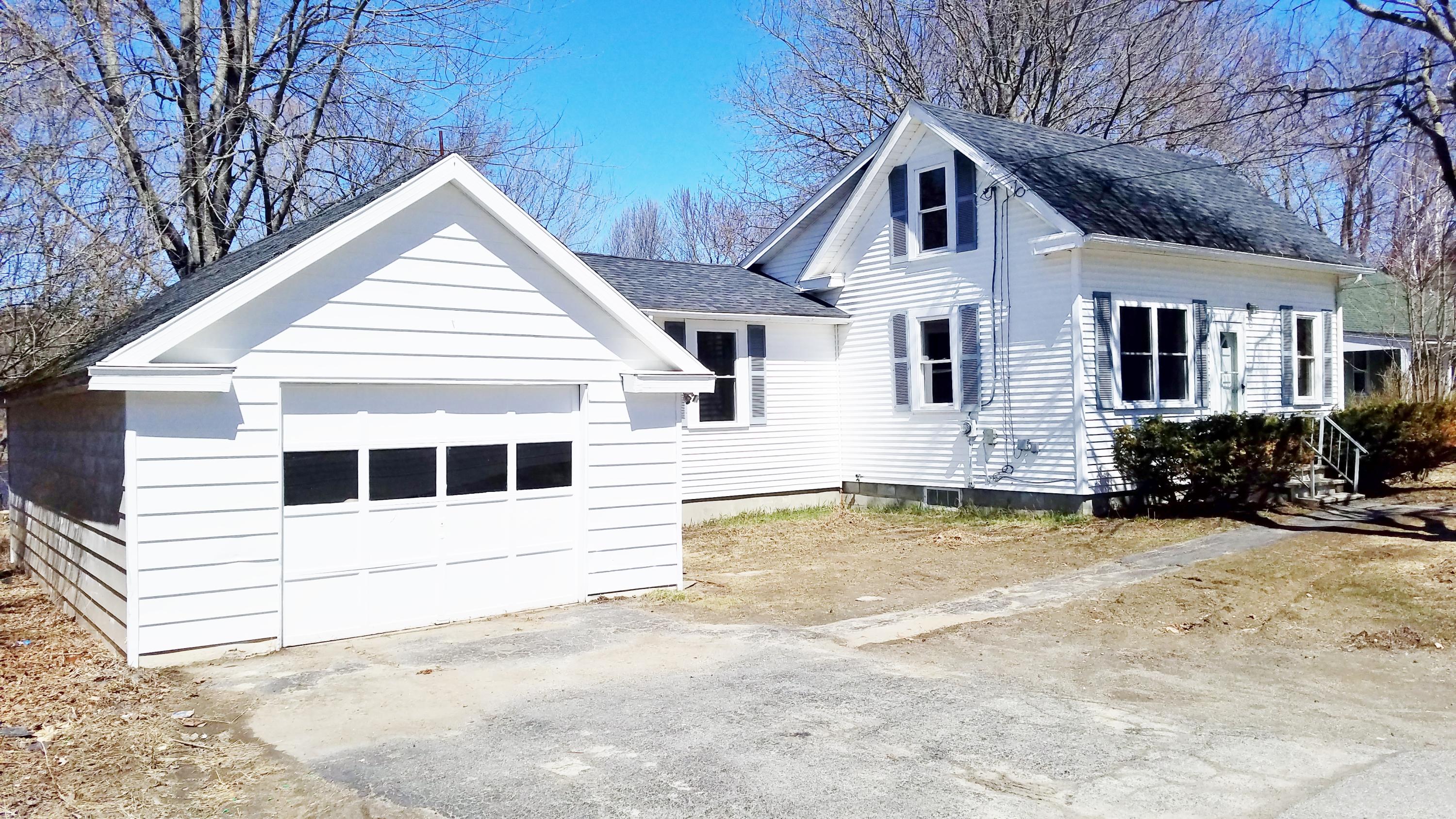 972 N Main Street Brewer ME 04412