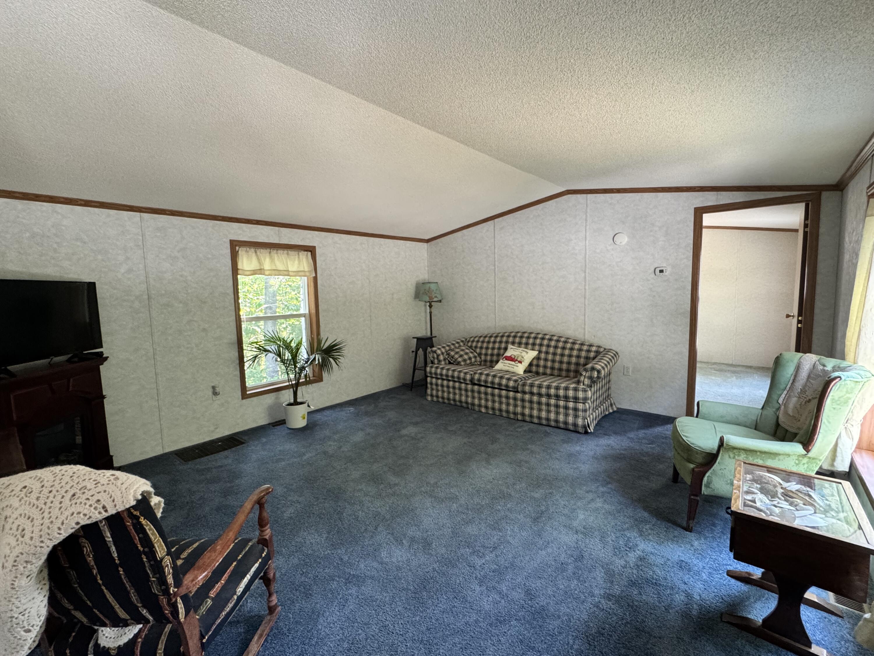 6 Sycamore Drive Norway ME 04268