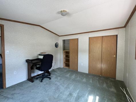 6 Sycamore Drive Norway ME 04268