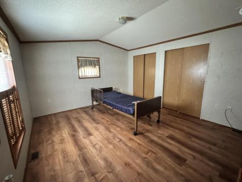 6 Sycamore Drive Norway ME 04268