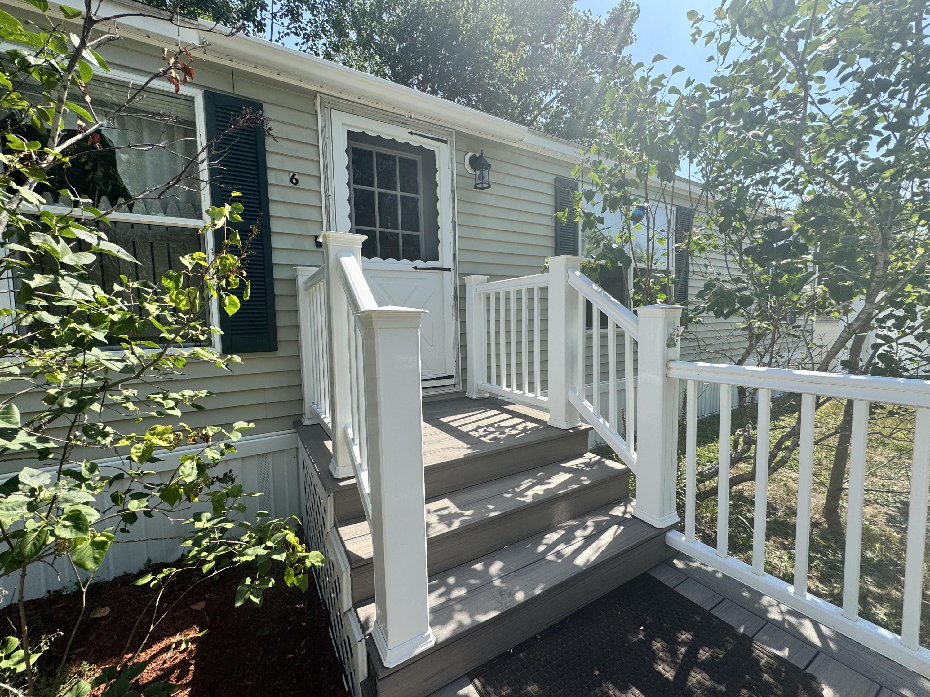 6 Sycamore Drive Norway ME 04268