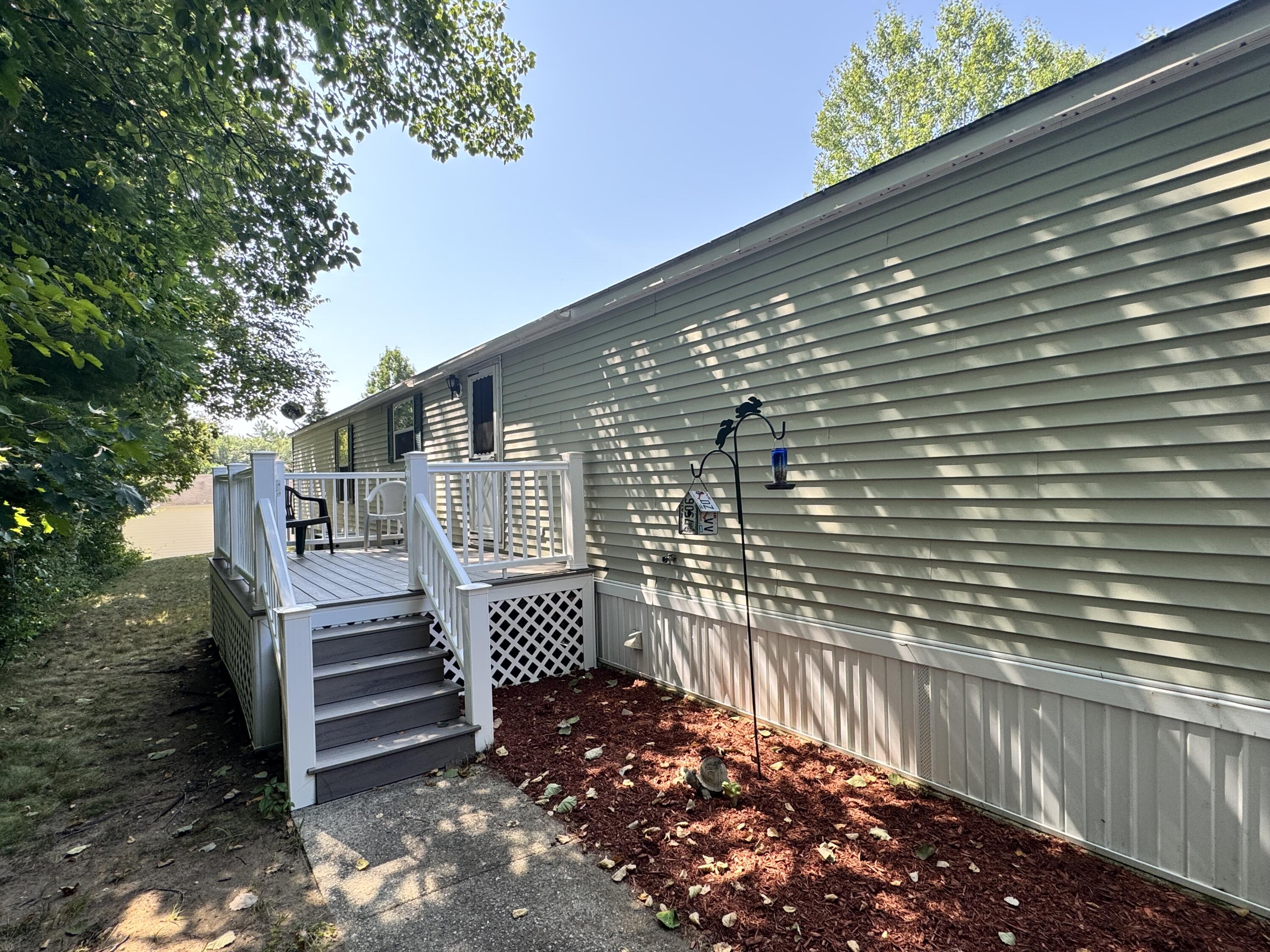 6 Sycamore Drive Norway ME 04268