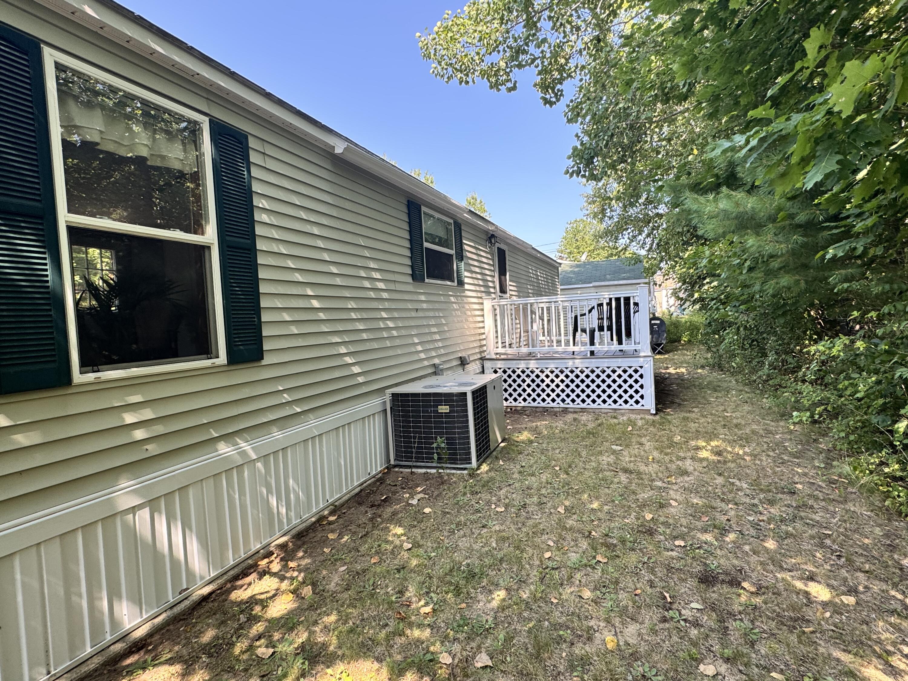 6 Sycamore Drive Norway ME 04268