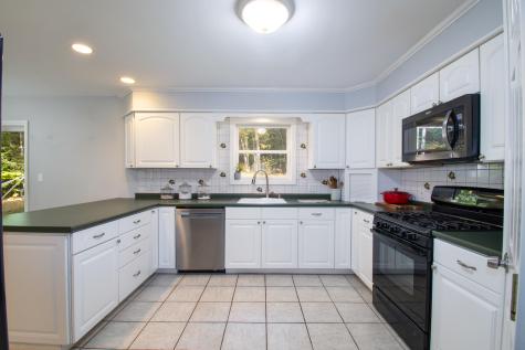 6 Pond Ridge Drive Lewiston ME 04240