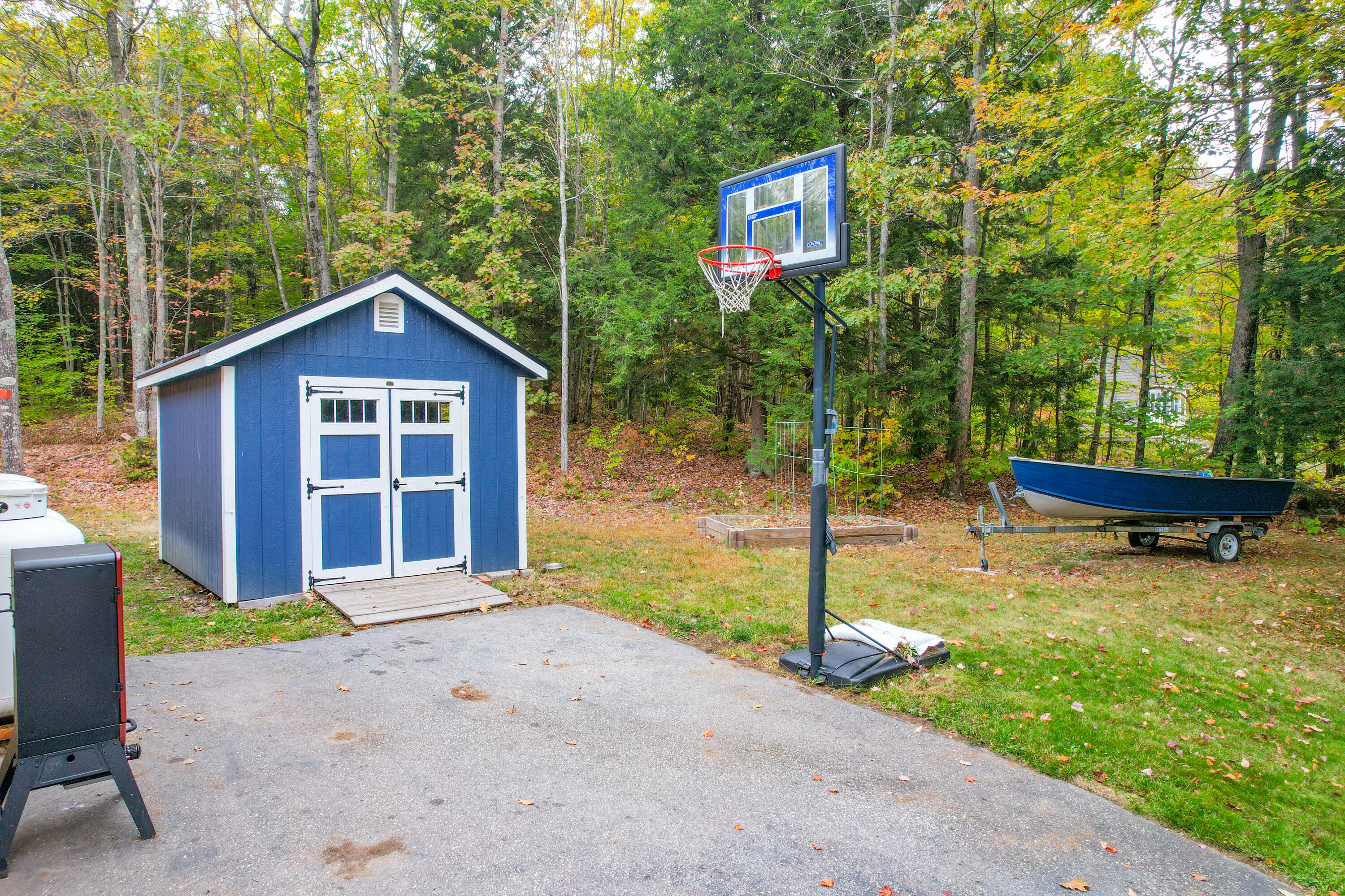 6 Pond Ridge Drive Lewiston ME 04240