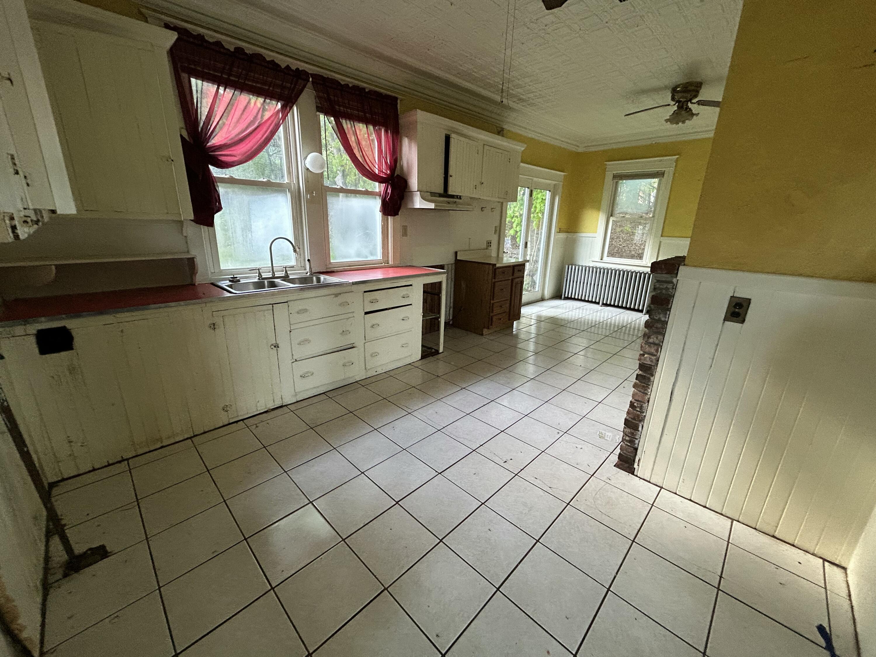 529 Main Street East Machias ME 04630