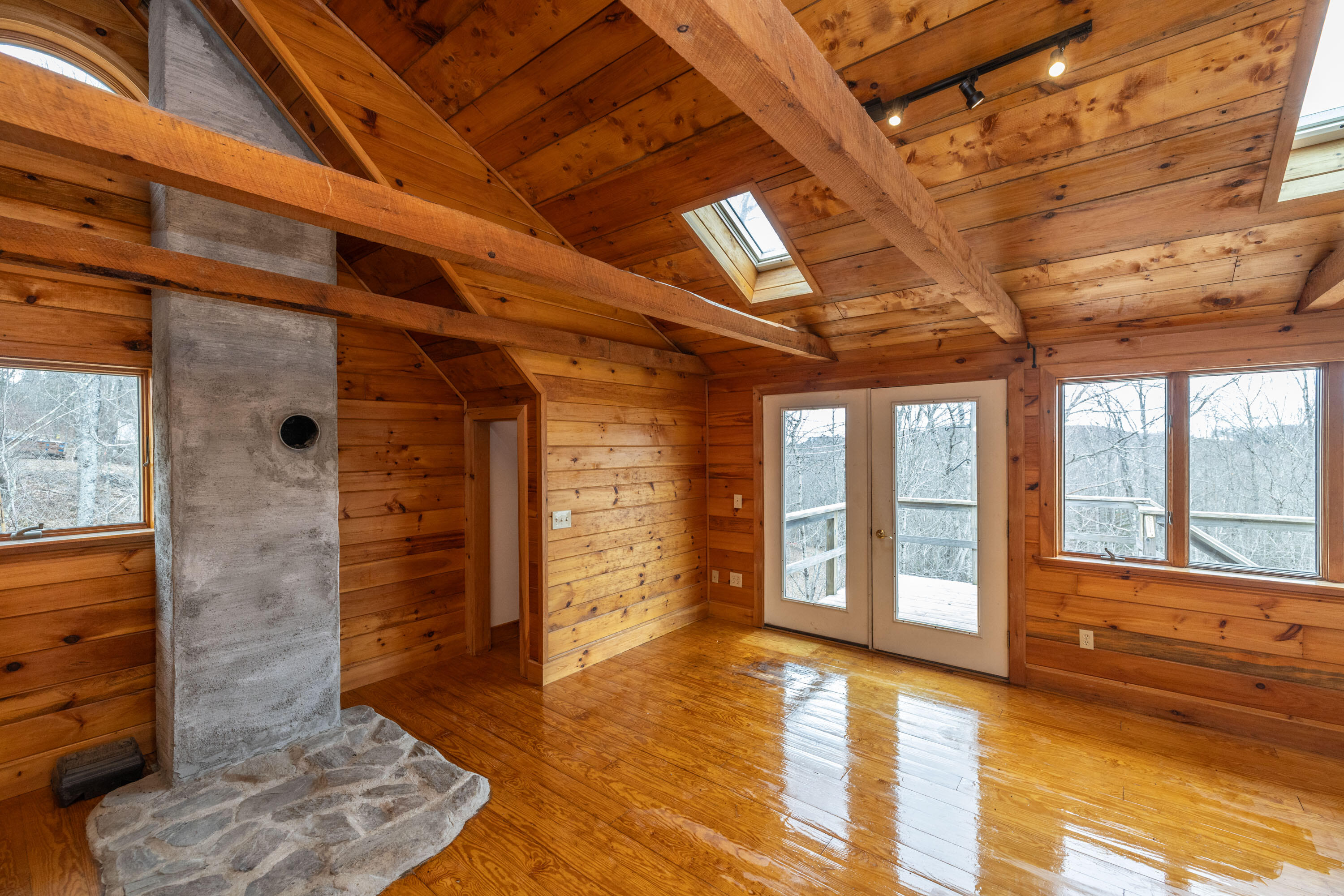 318 Hatchet Mountain Road Hope ME 04847