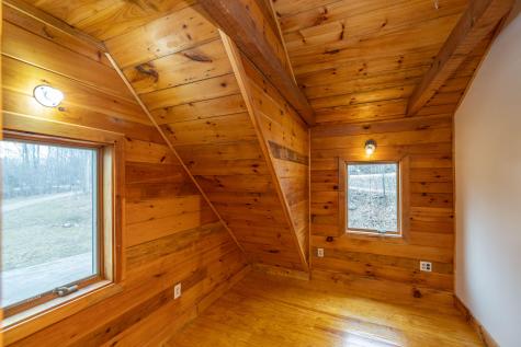 318 Hatchet Mountain Road Hope ME 04847