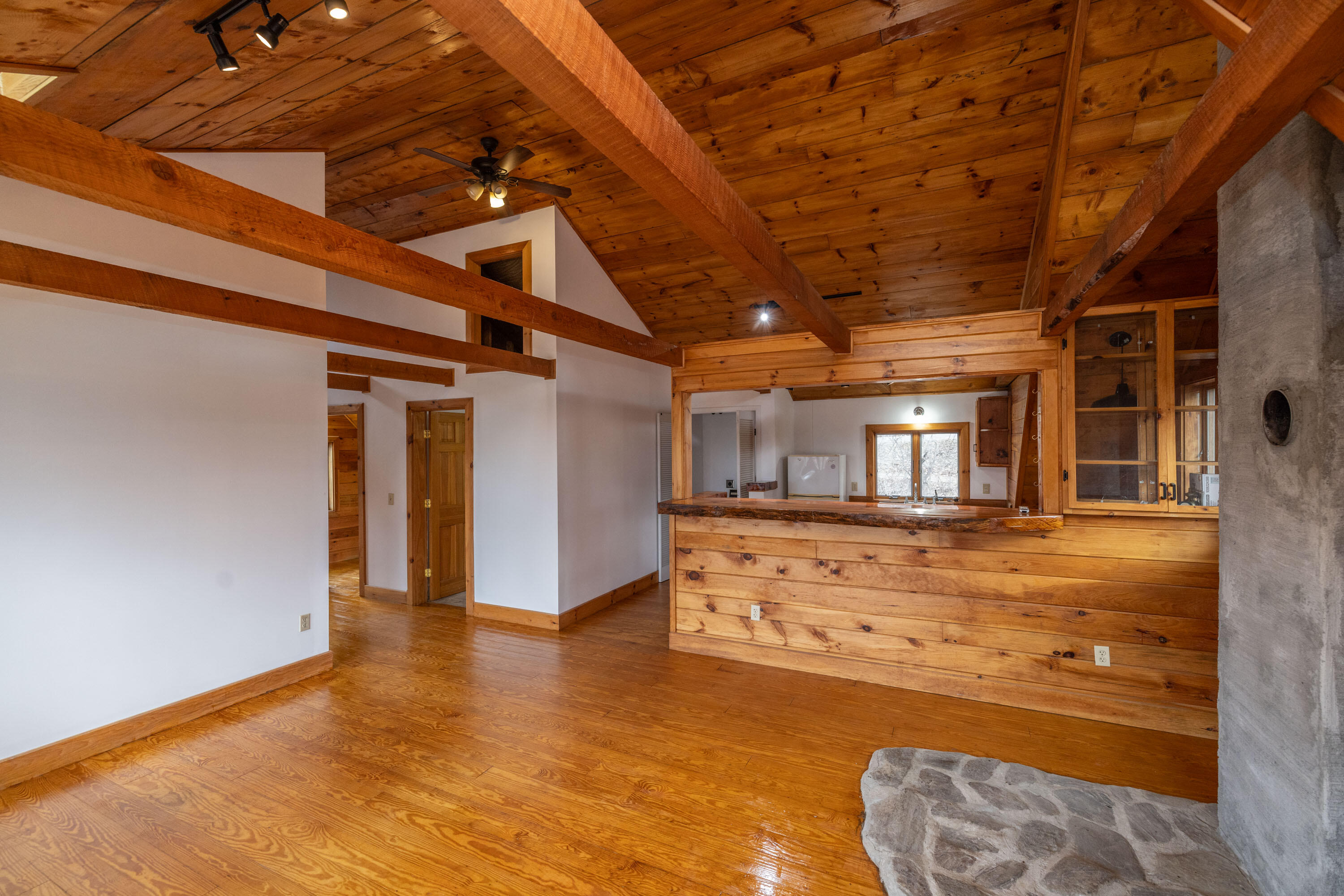 318 Hatchet Mountain Road Hope ME 04847