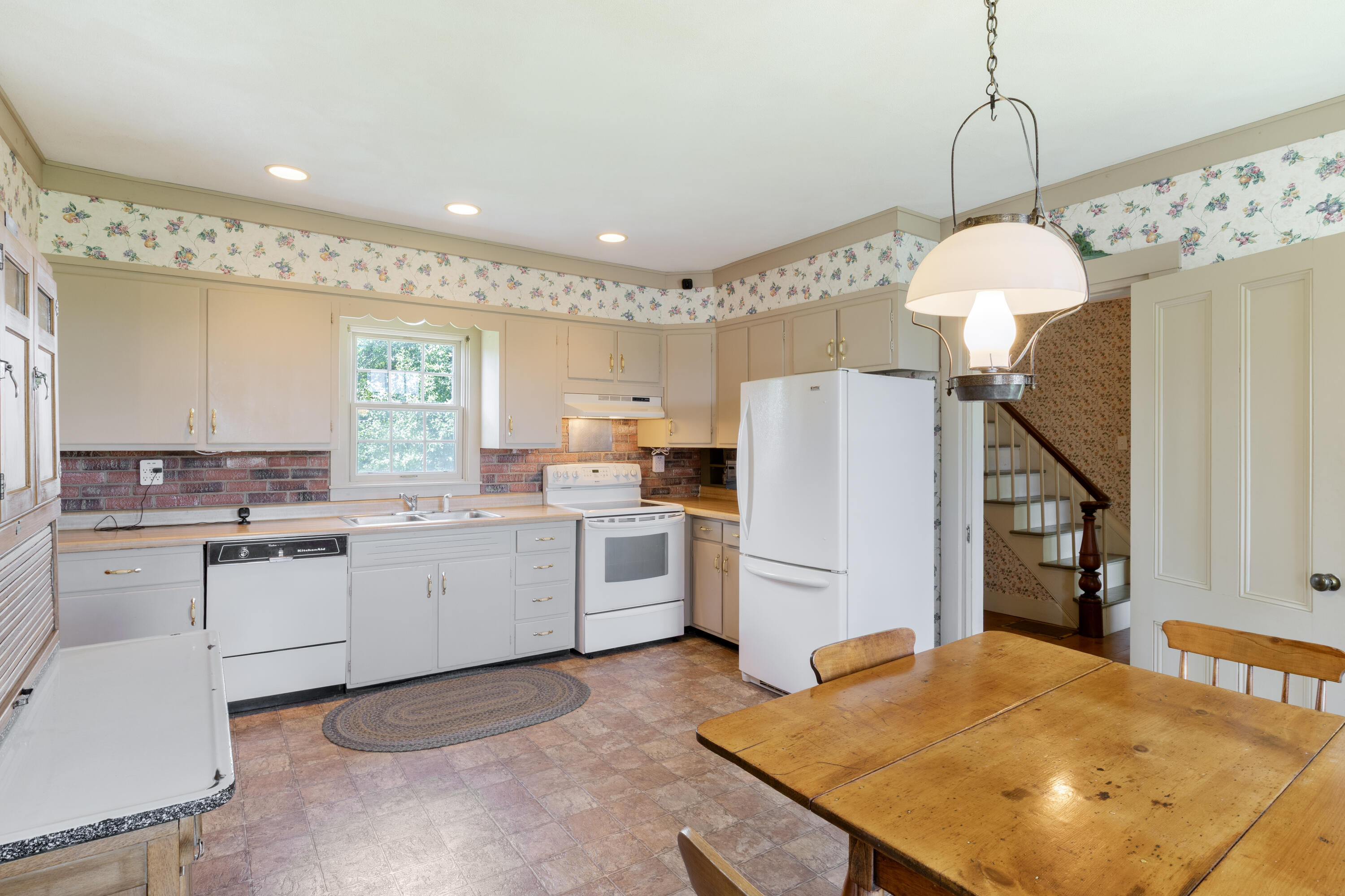 426 Meadow Road Topsham ME 04086