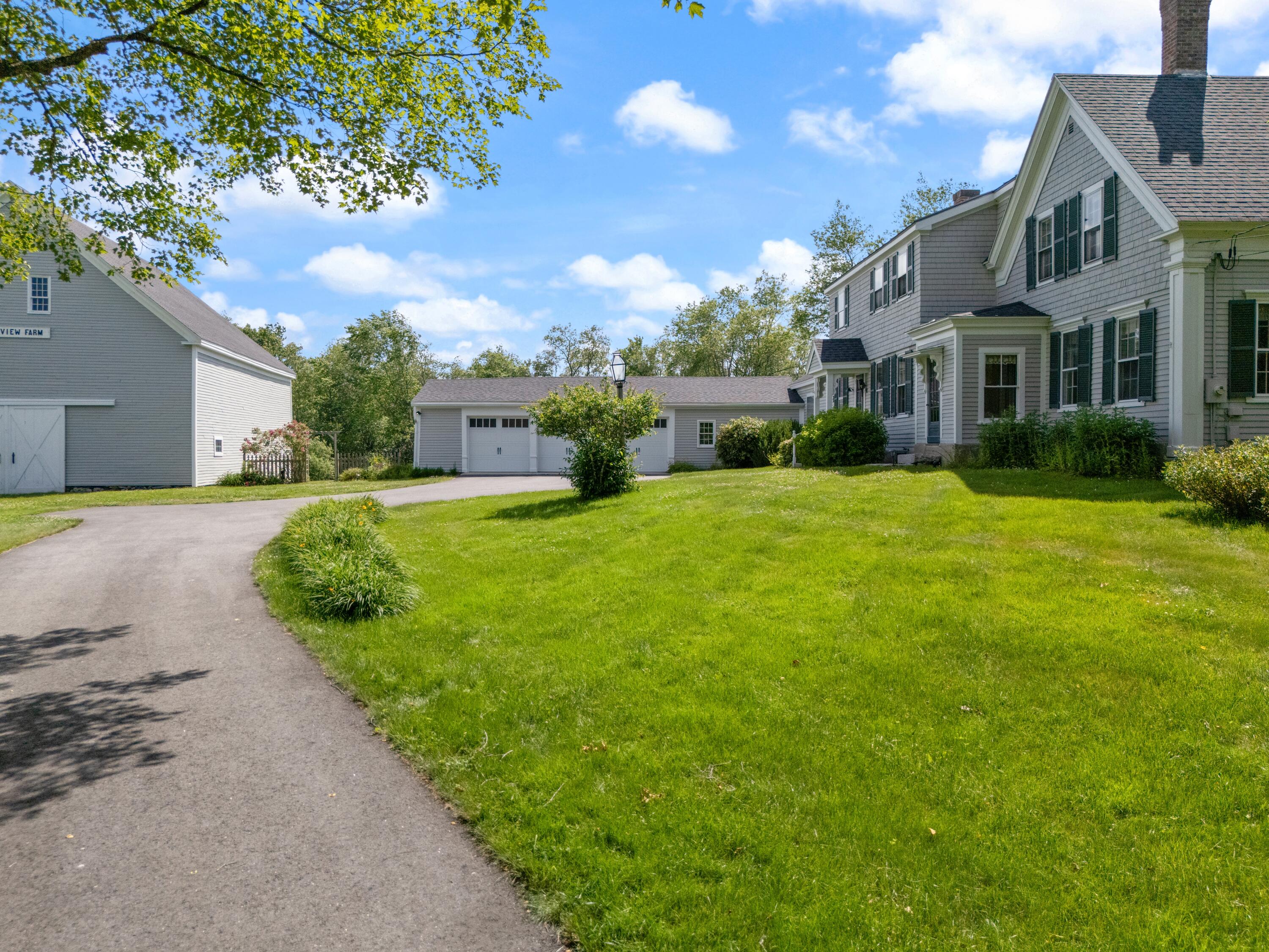 426 Meadow Road Topsham ME 04086