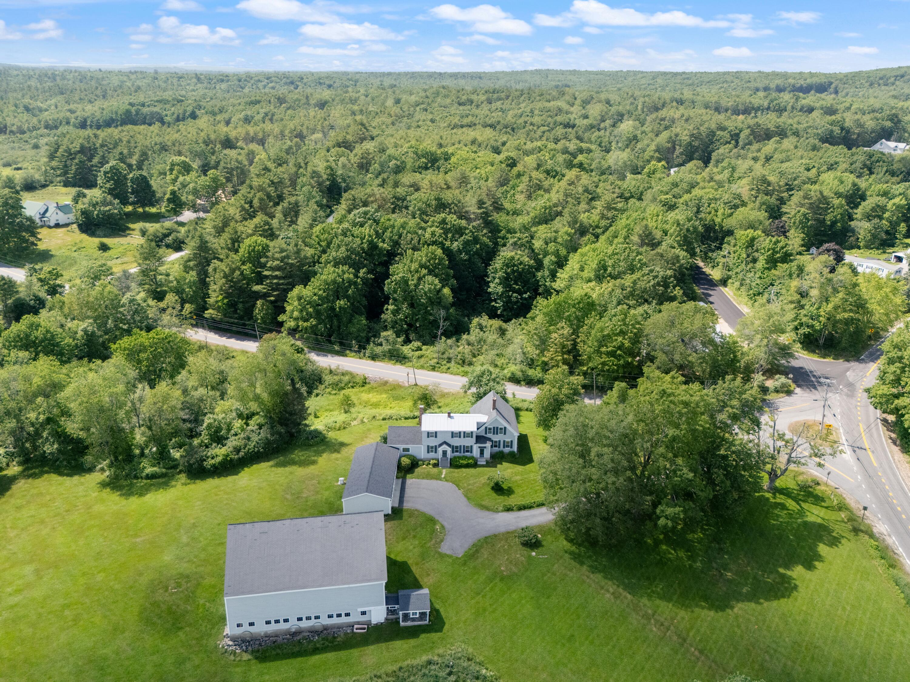 426 Meadow Road Topsham ME 04086
