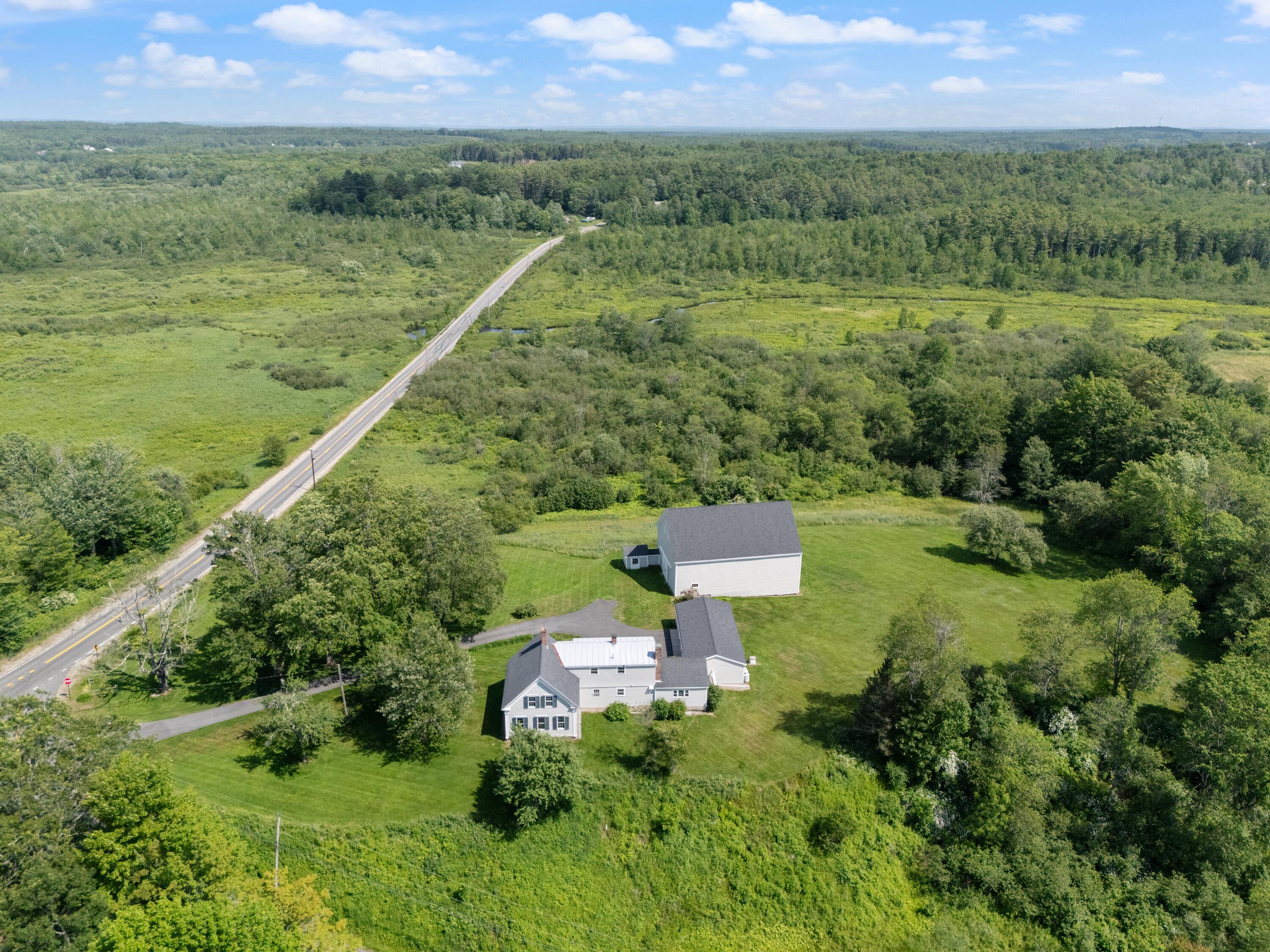 426 Meadow Road Topsham ME 04086