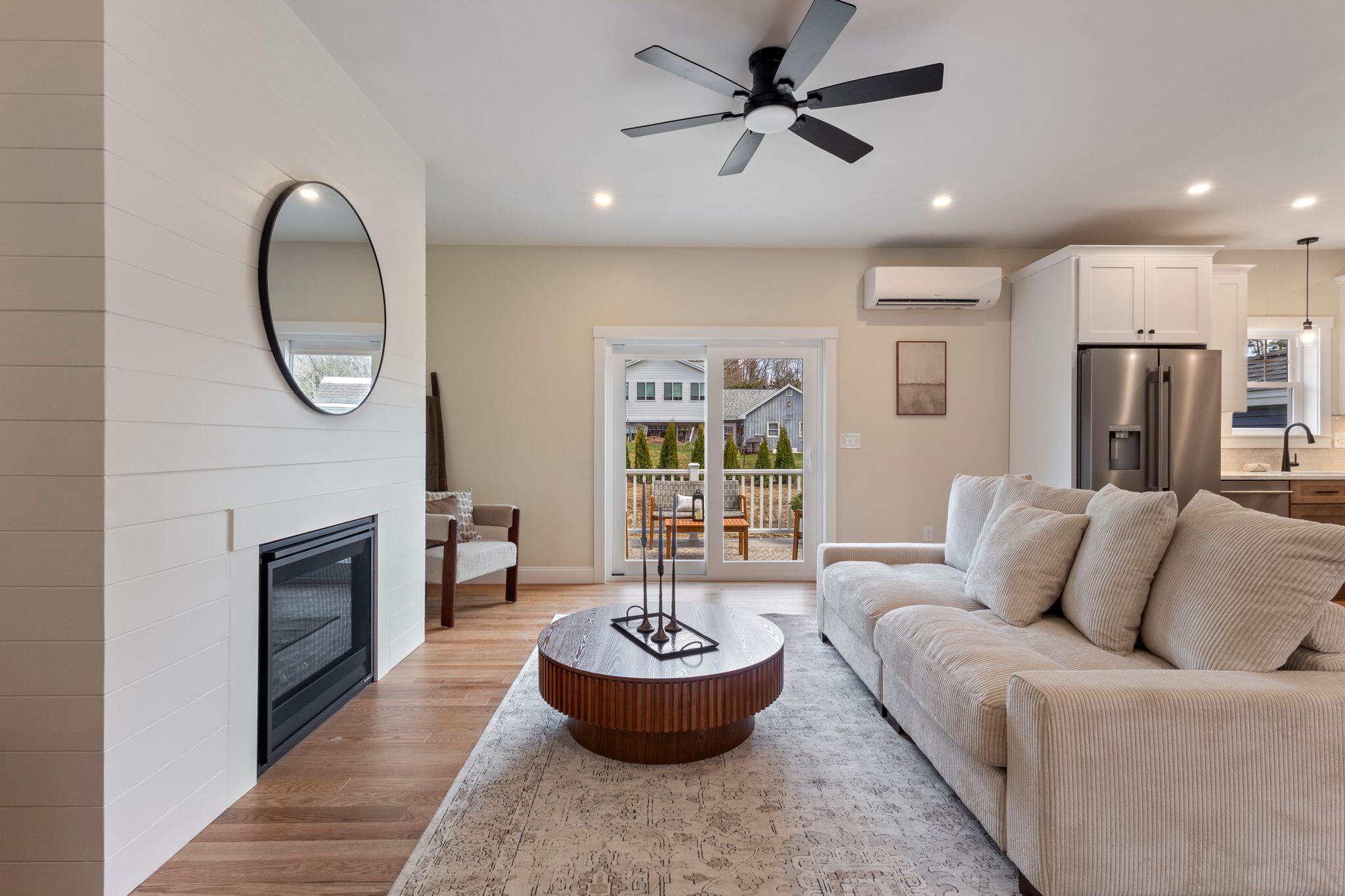 19 Forest Glen Lane Topsham ME 04086