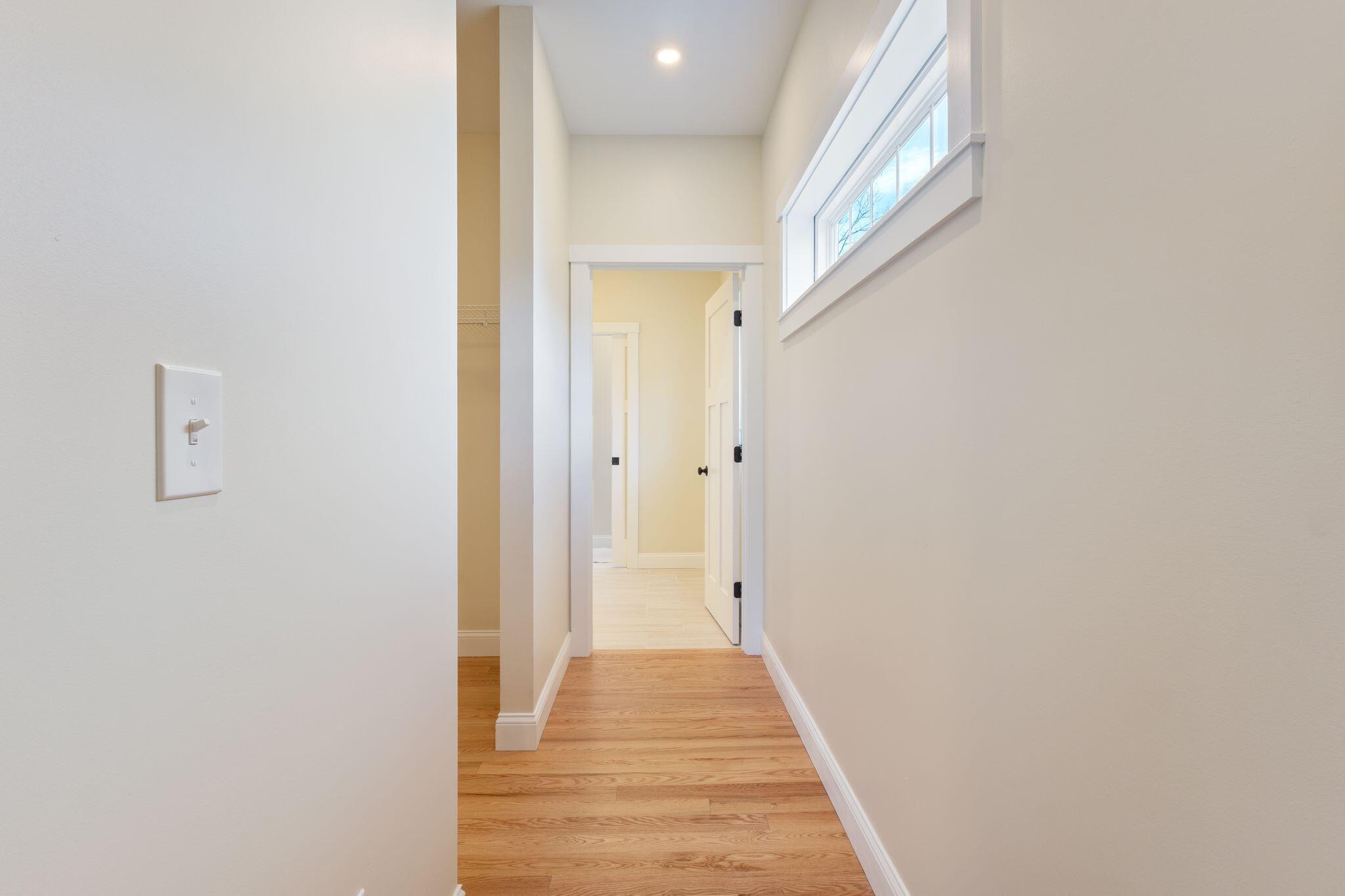 19 Forest Glen Lane Topsham ME 04086