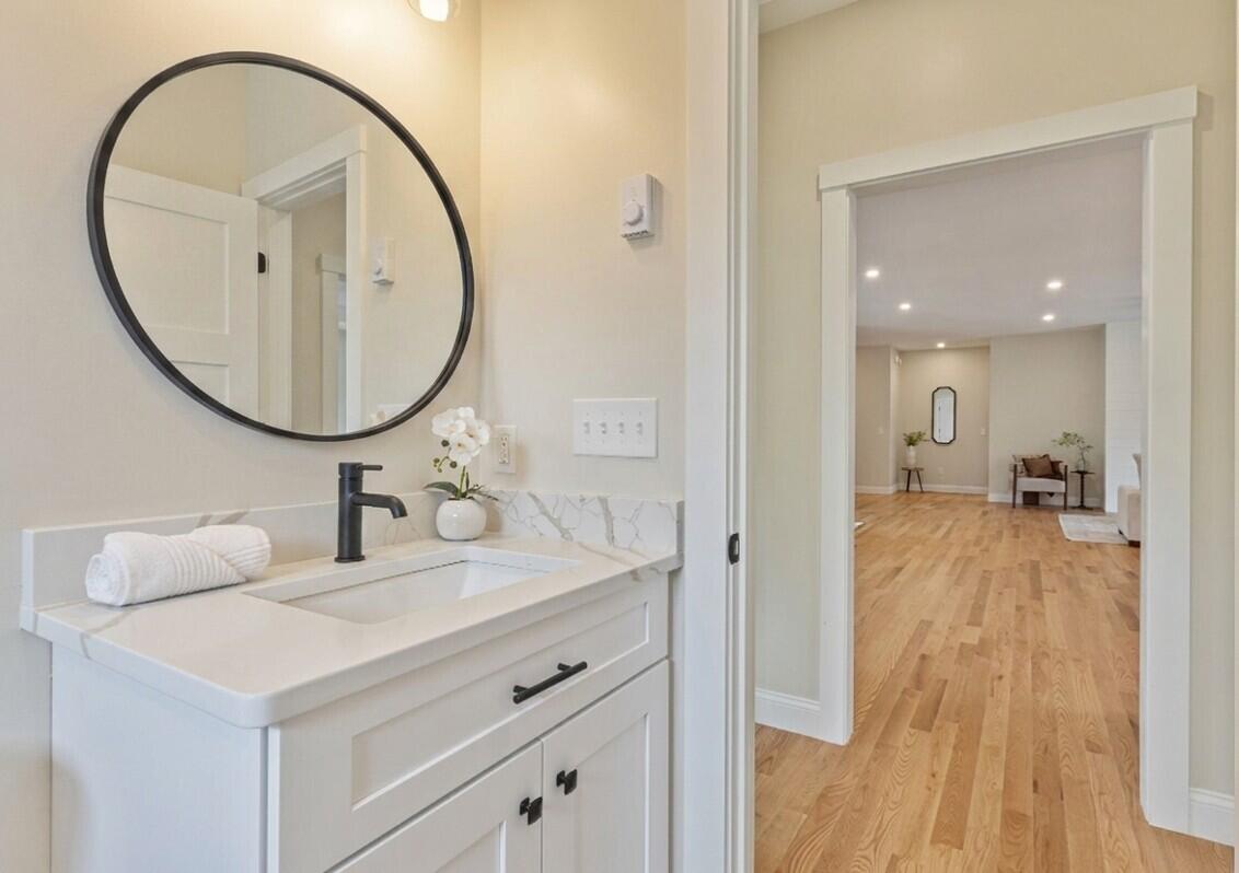 19 Forest Glen Lane Topsham ME 04086
