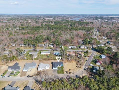 19 Forest Glen Lane Topsham ME 04086