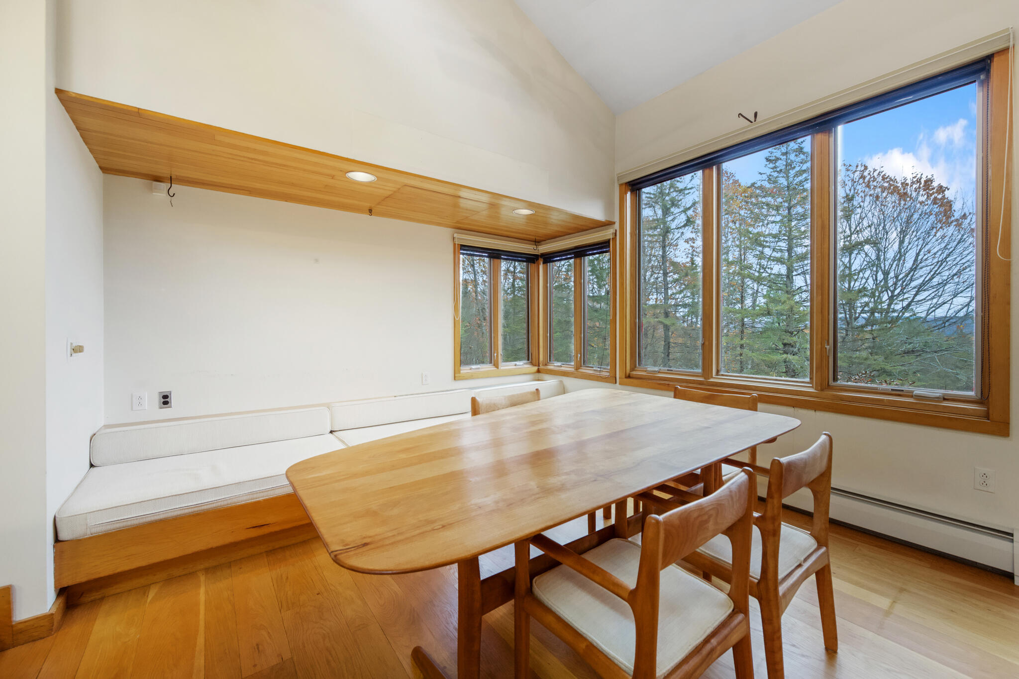 21 Acorn Hill Road Holden ME 04429