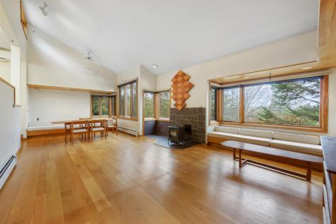 21 Acorn Hill Road Holden ME 04429