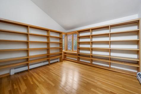 21 Acorn Hill Road Holden ME 04429