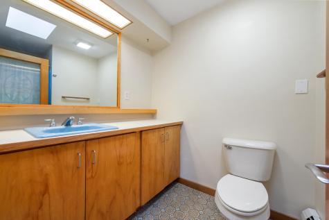 21 Acorn Hill Road Holden ME 04429