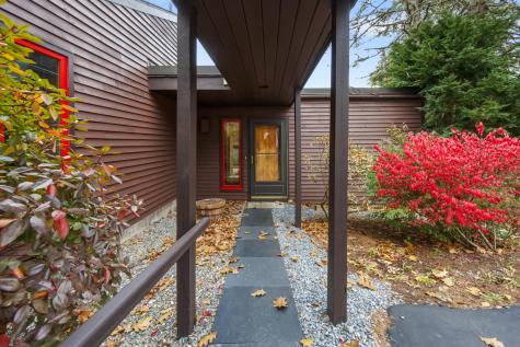 21 Acorn Hill Road Holden ME 04429