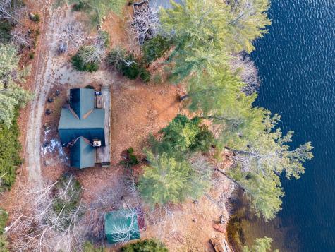 77 Paradis Road Peru ME 04290