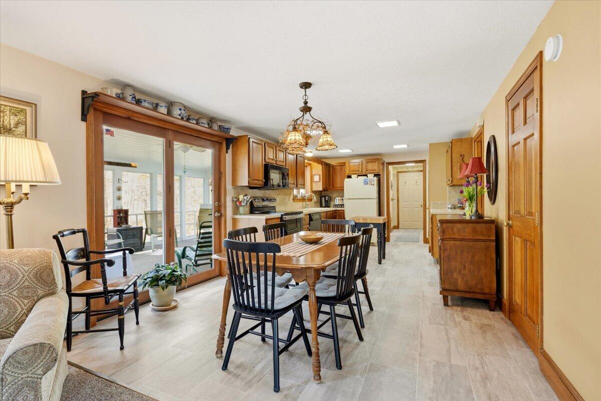 15 Wildwood Drive Sanford ME 04083