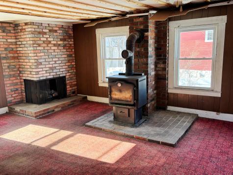 25 Mountain View Avenue Hiram ME 04041