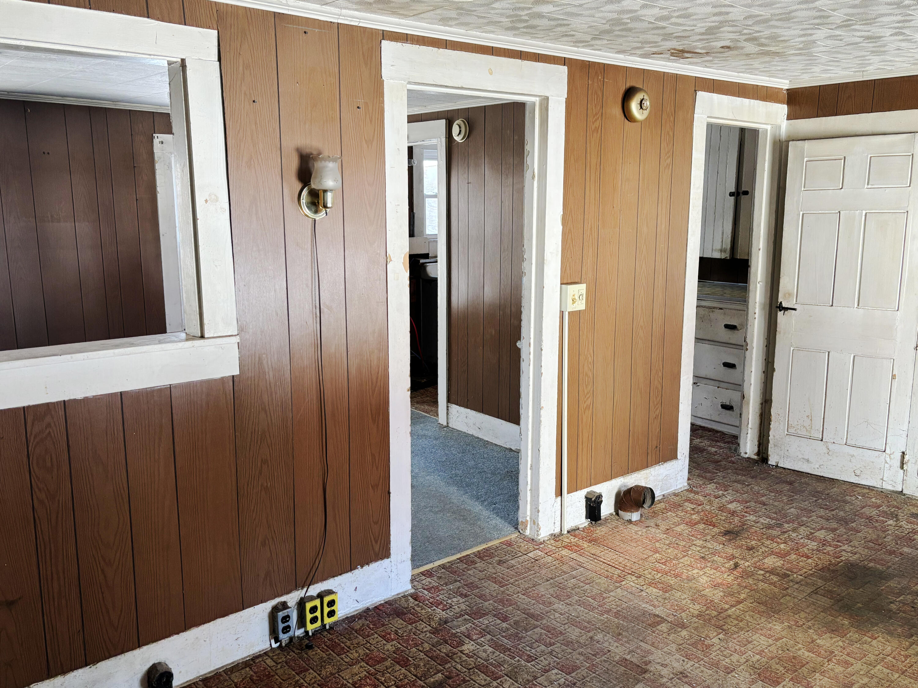 25 Mountain View Avenue Hiram ME 04041