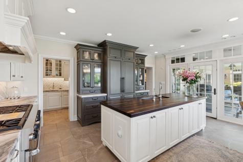 60 Ocean Avenue Kennebunkport ME 04046