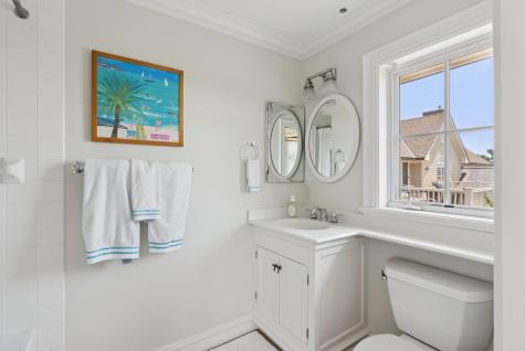 60 Ocean Avenue Kennebunkport ME 04046