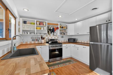 1442 Five Islands Road Georgetown ME 04548