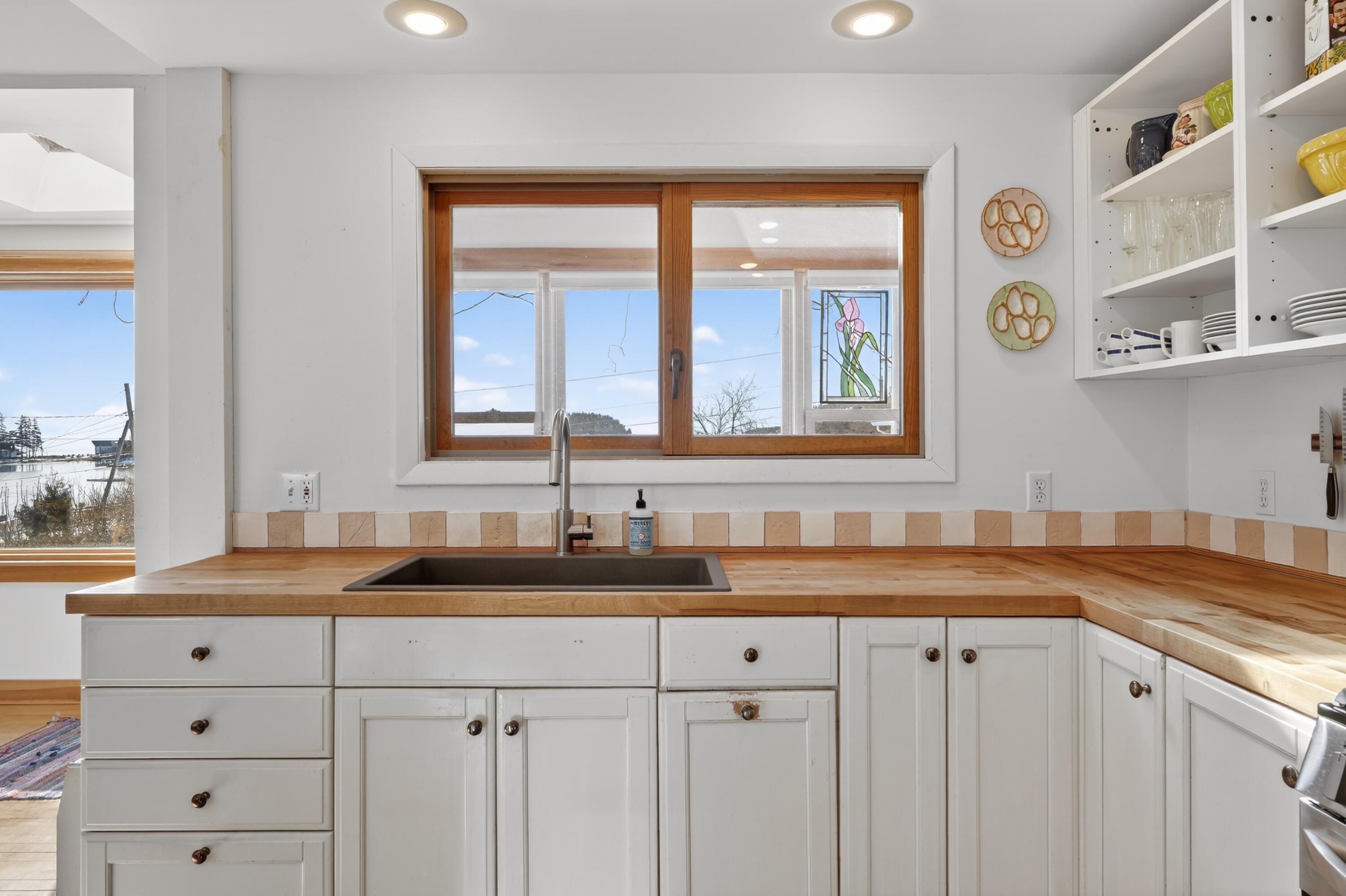 1442 Five Islands Road Georgetown ME 04548