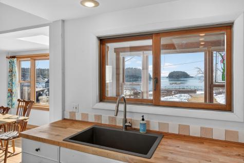 1442 Five Islands Road Georgetown ME 04548