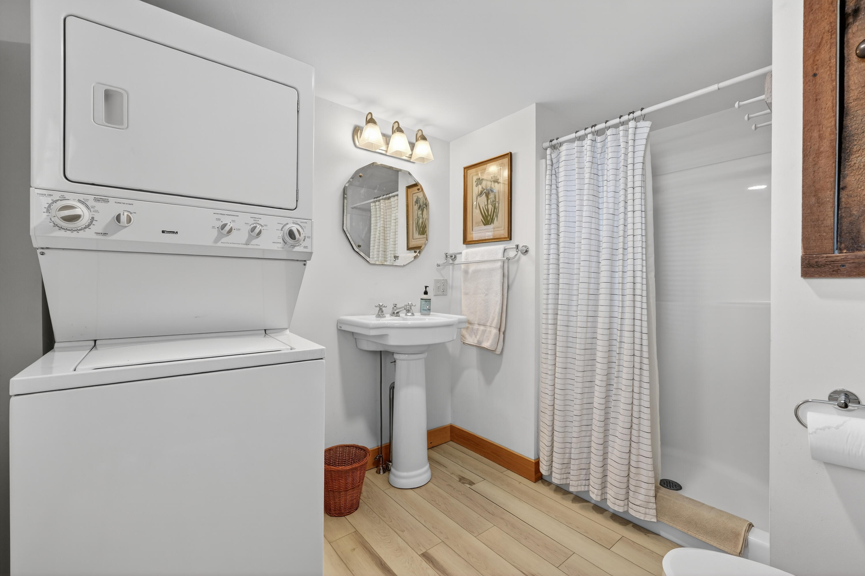 1442 Five Islands Road Georgetown ME 04548