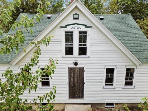 850 Lawrence Road Pownal ME 04069