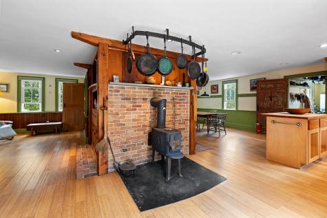 850 Lawrence Road Pownal ME 04069