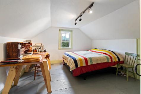 850 Lawrence Road Pownal ME 04069