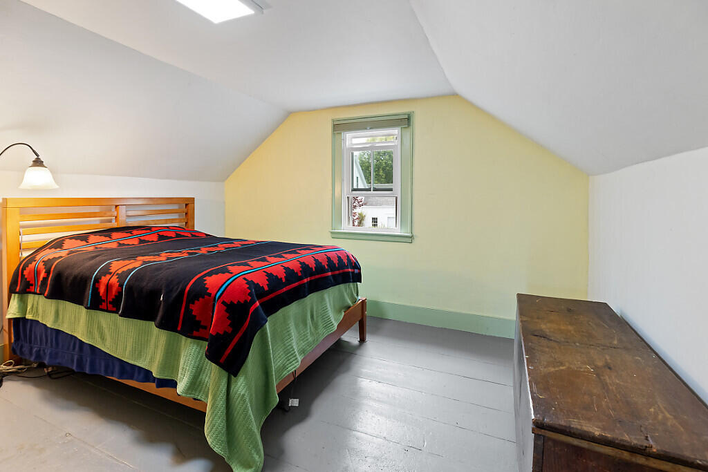 850 Lawrence Road Pownal ME 04069