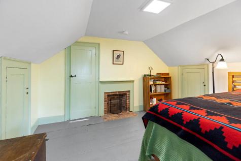 850 Lawrence Road Pownal ME 04069